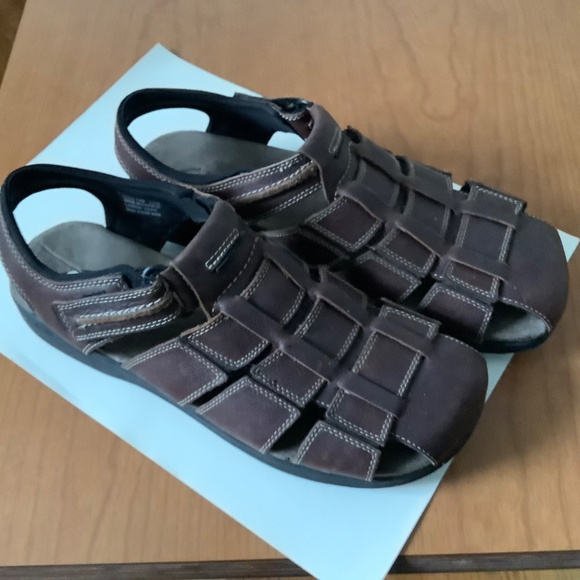 Clarks sandals - Picture 3 of 7